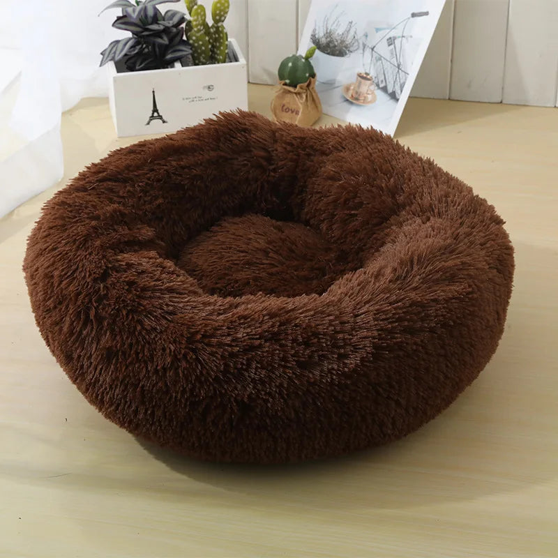 Plush Winter Pet Nest – Warm, Round, Detachable & Washable Bed for Cats and Dogs, Cozy Home Décor for All Seasons